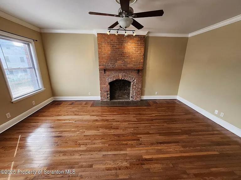 98 N Franklin St #2 — Photo 4