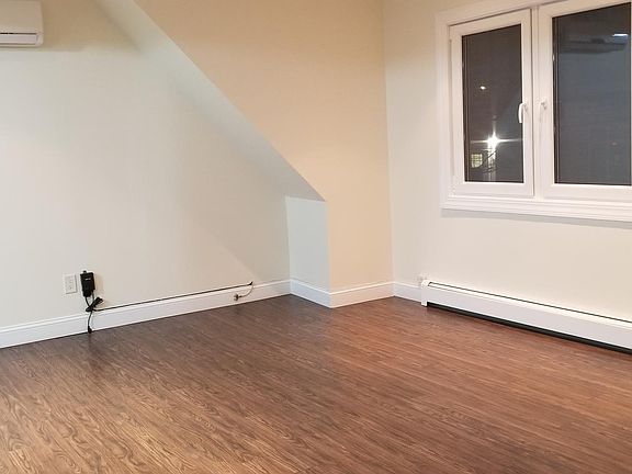 2nd image of 41 Lindbergh Ave Floor 2