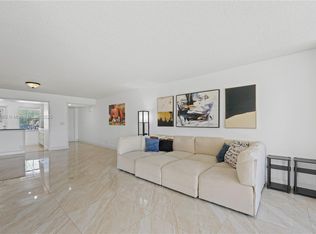 2671 S Course Dr APT 302, Pompano Beach, FL 33069