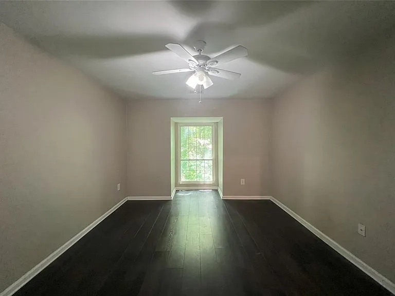 3312 Pine Heights Dr NE — Photo 19