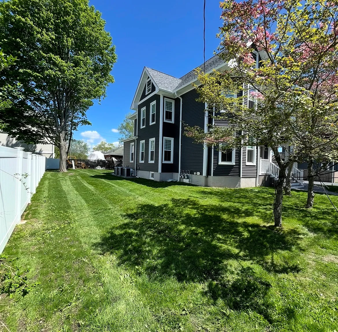 2 bed, 1000 sqft, $2,750 — Photo 3