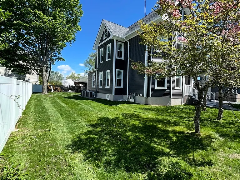 142 New Haven Ave #2 — Photo 3