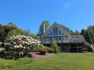 1 Twin Meadows Ln, Moultonboro, NH 03254