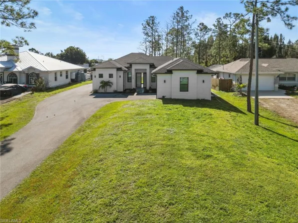 2740 35th AVE NE, NAPLES, FL 34120