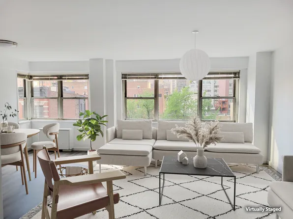 211 E 53rd St, New York, NY