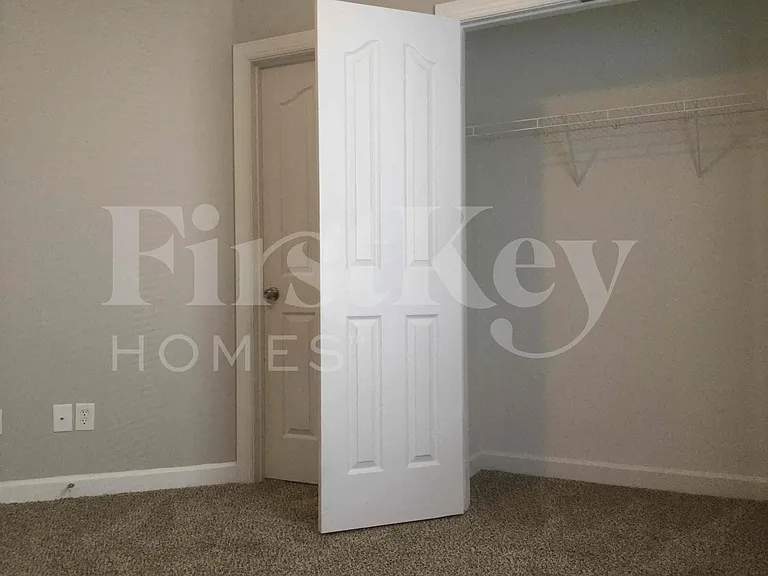 2845 Island Point Dr NW — Photo 20