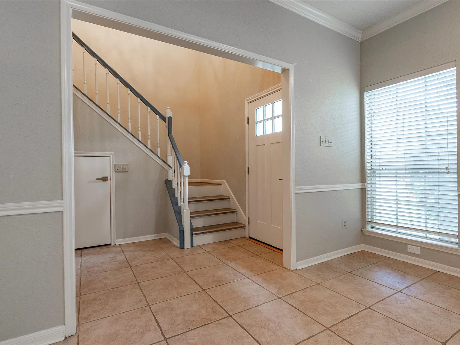 4 bed, 2.5 bath, 2146 sqft, $2,750 — Photo 4