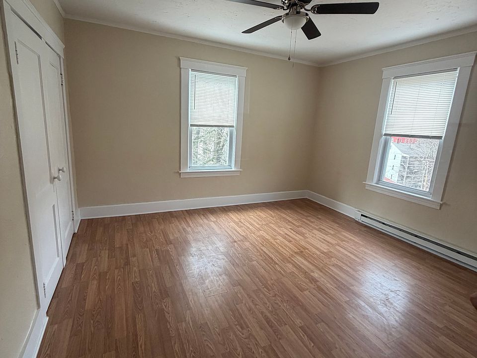 1st image of 162 Marshall St Floor 2