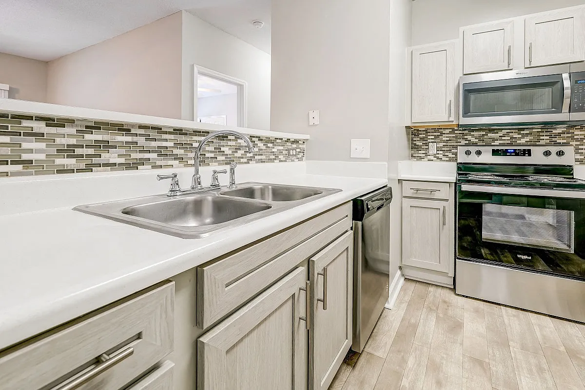The Waterway Apartment Homes — Photo 2