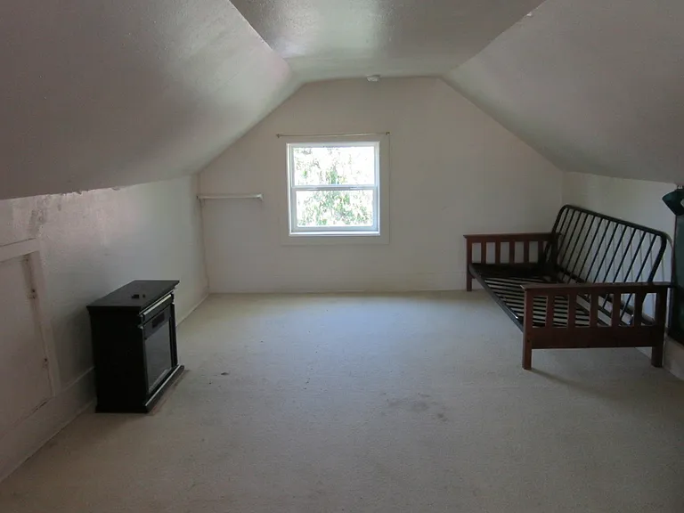 438 High St — Photo 12