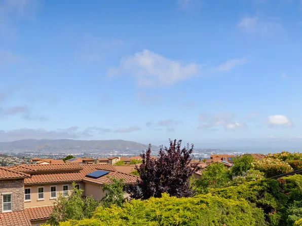 1064 Springfield Dr, Millbrae, CA 94030
