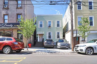 813 12th Street