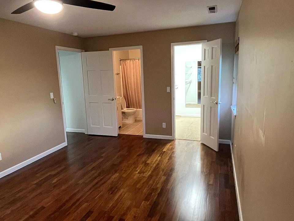 1st image of 85 Meadowood Dr #4