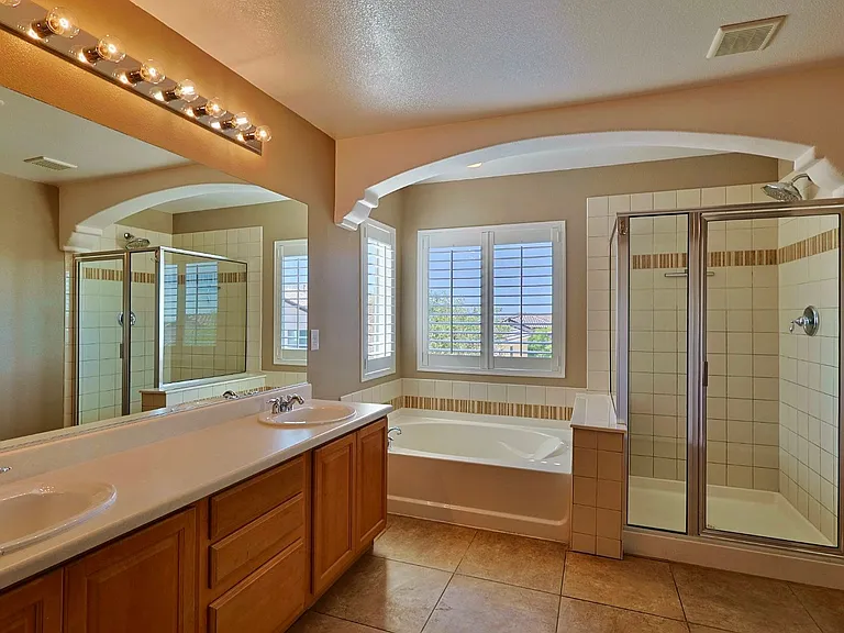 10643 Tray Mountain Ave — Photo 23