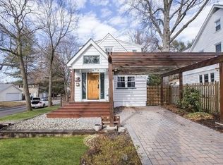 51 Day Ave, Tenafly, NJ 07670