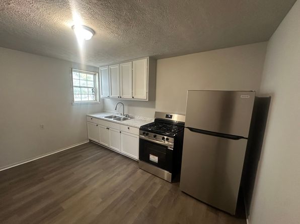 2032 Central Ave APT 2