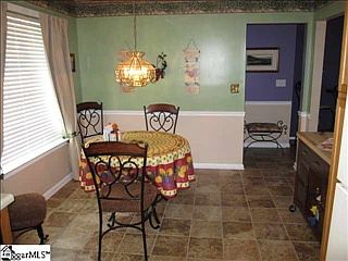 5th image of 12 Black Oak Ct