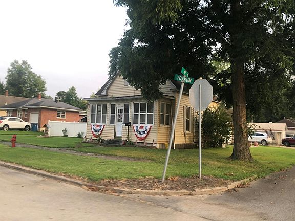 2nd image of 330 W Yoakum Ave