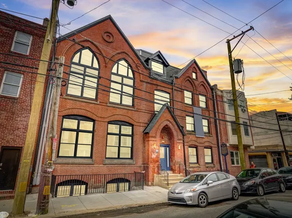 620 S 8th St, Philadelphia, PA