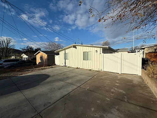 578 Brossard Dr Photo 1