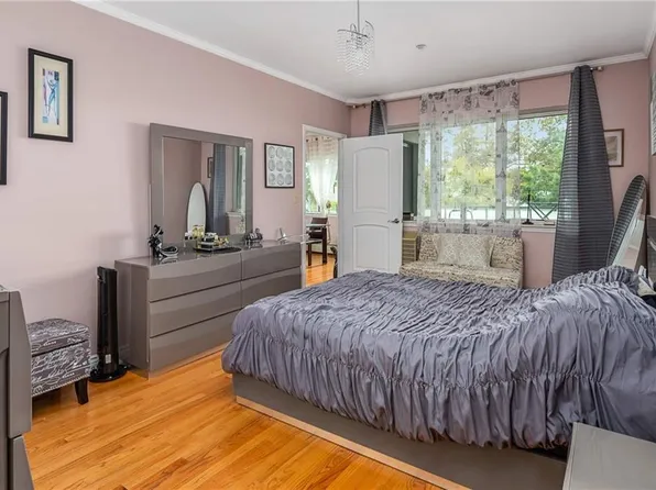 135 Sea Breeze Ave APT 306, Brooklyn, NY 11224