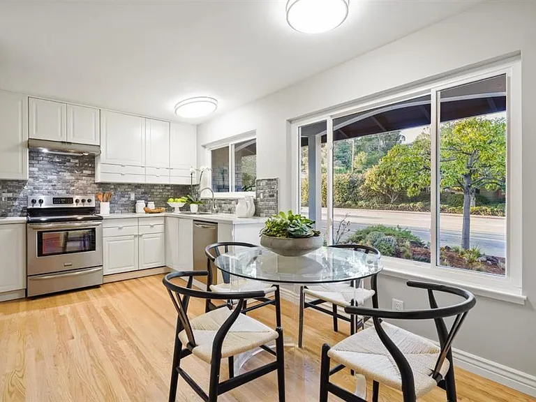 3811 Farm Hill Blvd — Photo 4