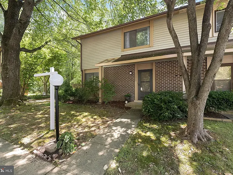 10673 Spring Oak Ct — Photo 30