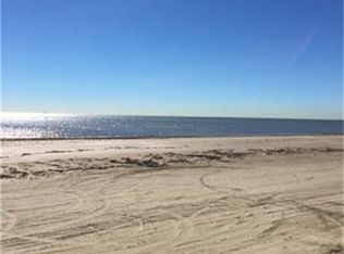 1208 Crystal Dunes Way, Crystal Beach, TX 77650