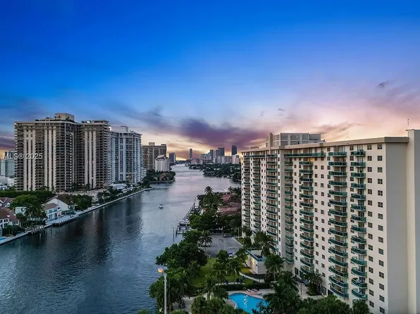 19390 Collins Ave, Sunny Isles Beach, FL