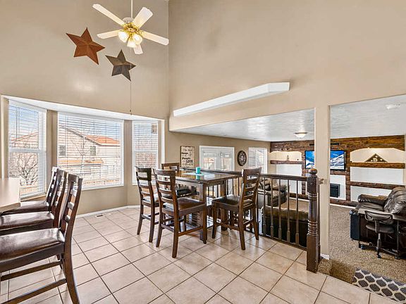 5th image of 8881 S Aspen View Dr