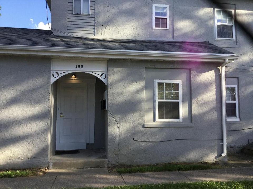 1st image of 109 Hivling St