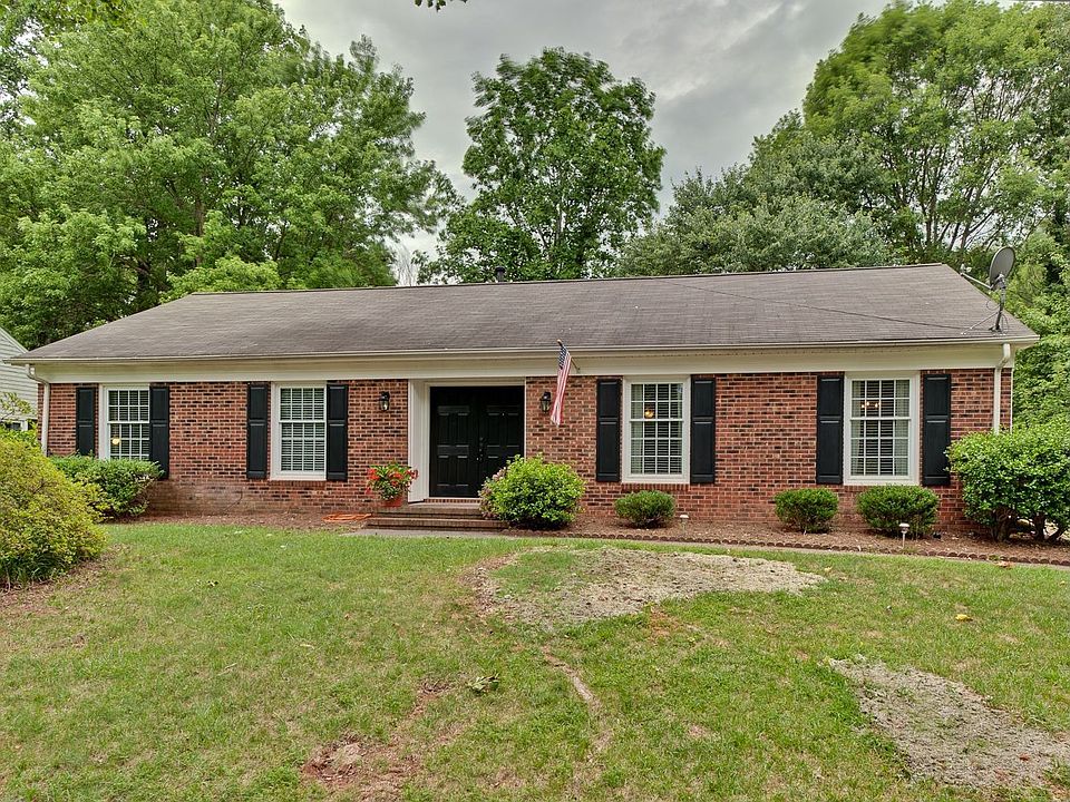 1st image of 9500 Covedale Dr