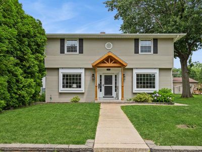 1313 30th Ave, Moline, IL, 61265