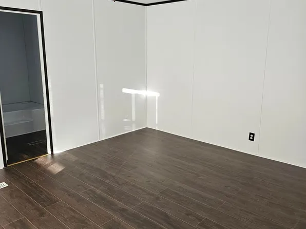 435 N 35th Ave #450, Greeley, CO 80631