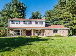 827 Mandy Ln, Camp Hill, PA 17011