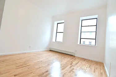 Rented by Manhattan Spaces