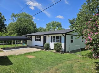 401 Walnut Street, Ava, MO 65608