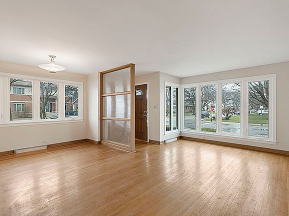 5th image of 7636 W Rosedale Ave