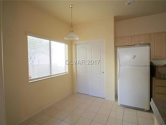 4th image of 3613 Indigo Flower St Unit 2