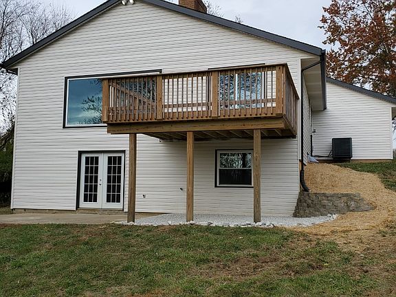 2nd image of 3103 Cumberland Dr
