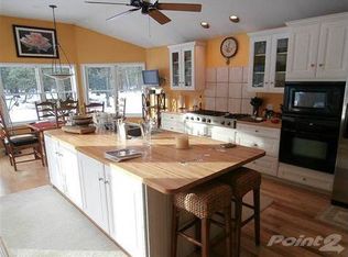 651 Birchwood Dr, Manistee, MI 49660