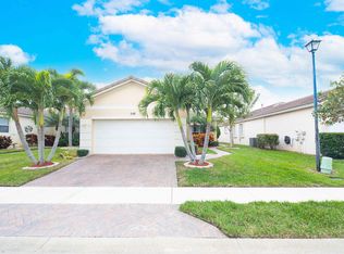 248 SW Manatee Springs Way, Port Saint Lucie, FL 34986