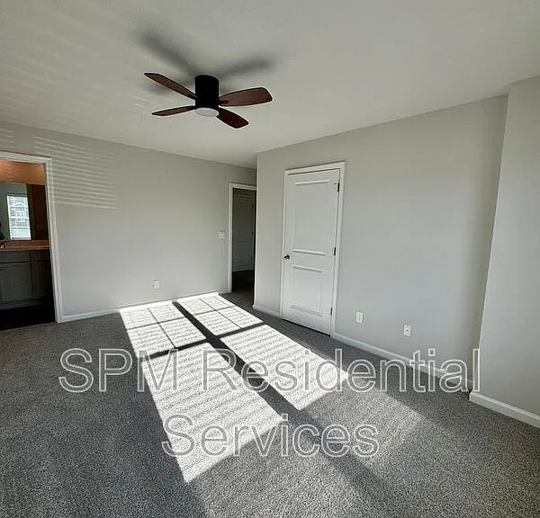3178 Lobelia Ln — Photo 10