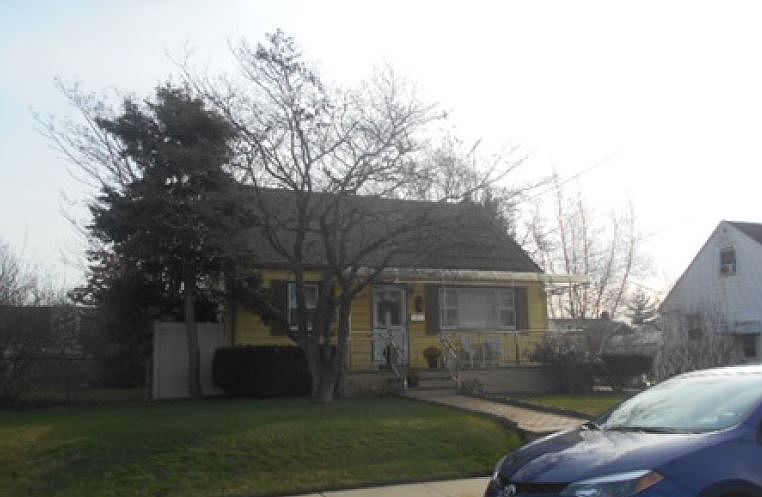 1st image of 171 Lincoln St