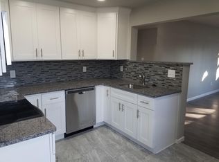 813 Church St, Croydon, PA 19021