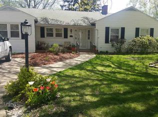 727 Memorial Dr, Macomb, IL 61455