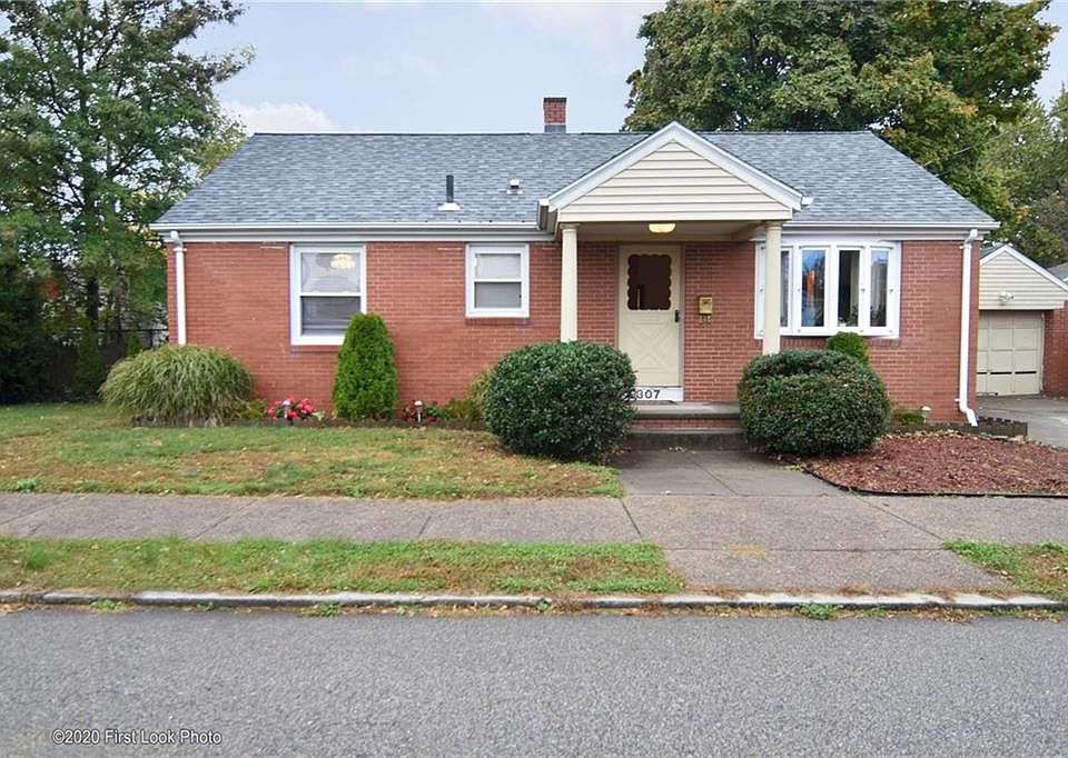 1st image of 307 Woodhaven Rd