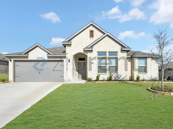 2650 Streamside Dr, Burleson, TX 76028