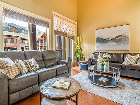 4th image of 187 S Kananaskis Way #406