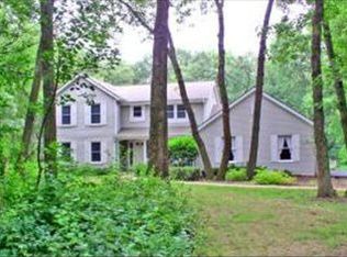 W320N981 Butternut Ridge Ct, Delafield, WI 53018